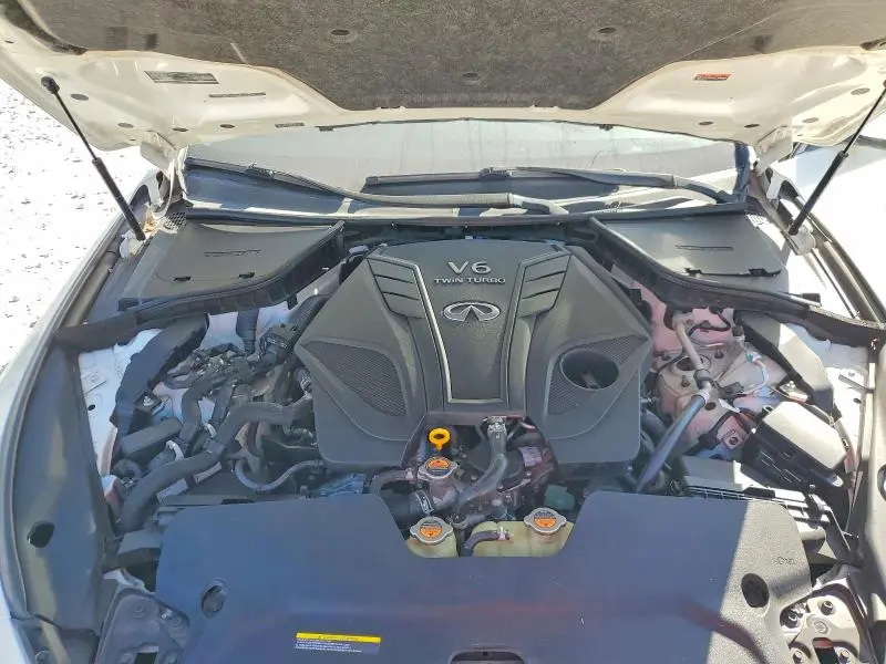 2021 INFINITI Q50 LUXE  