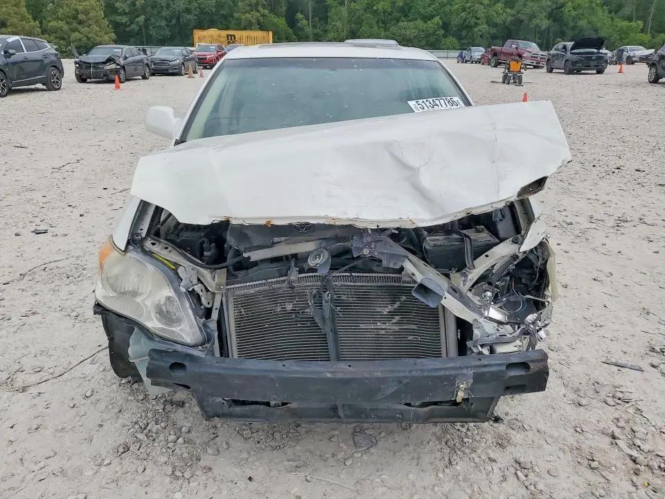 2010 TOYOTA AVALON LIMITED  