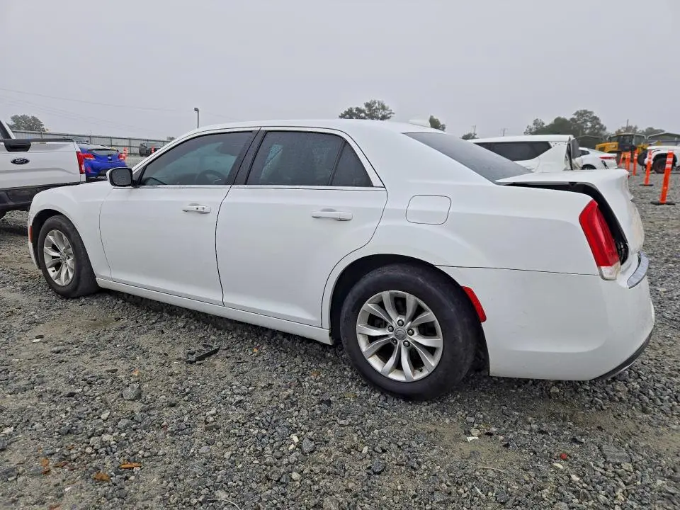 2015 CHRYSLER 300 LIMITED  
