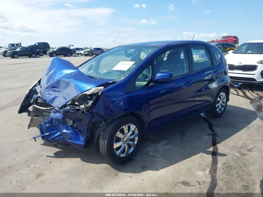 2013 HONDA FIT  