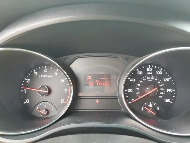 2016 KIA SEDONA LX  