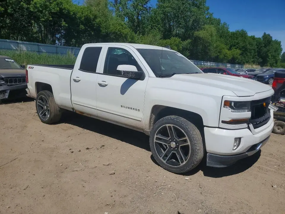 2016 CHEVROLET SILVERADO K1500 LT  