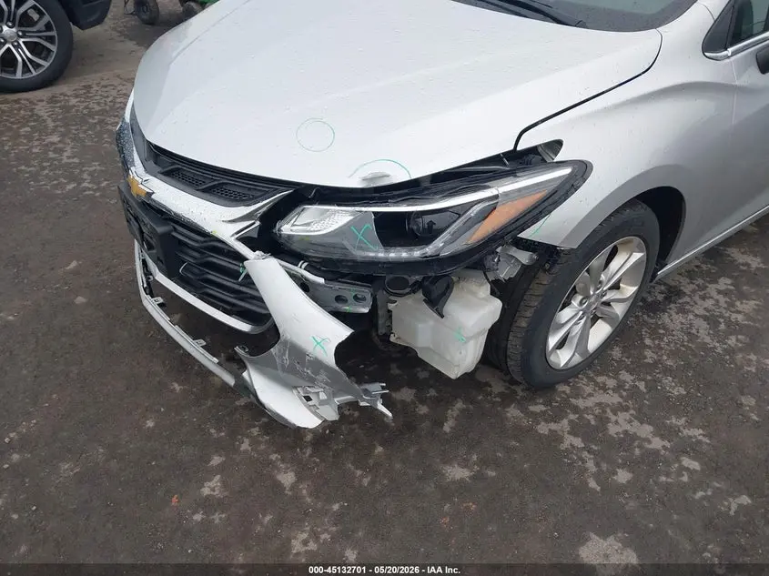 2019 CHEVROLET CRUZE LT