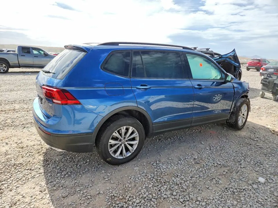 2018 VOLKSWAGEN TIGUAN S  