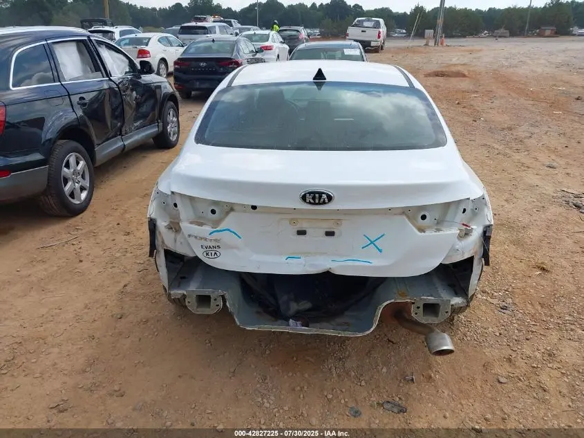 2021 KIA FORTE LXS
