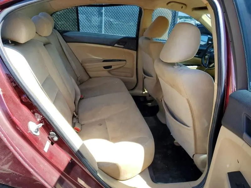 2011 HONDA ACCORD LX  