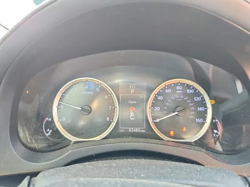 2016 LEXUS IS 200T  