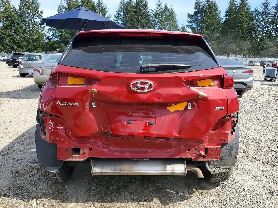 2021 HYUNDAI KONA SE  