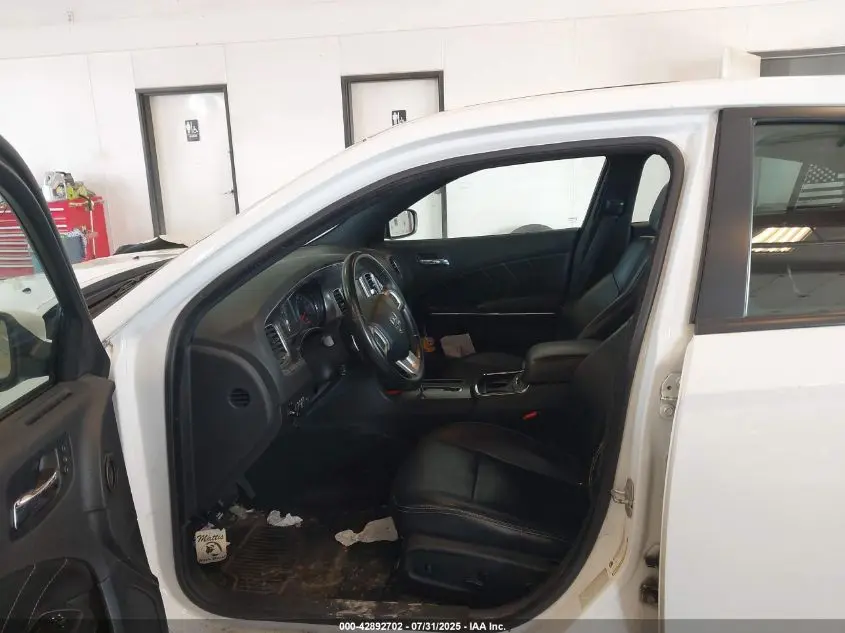 2013 DODGE CHARGER R/T PLUS