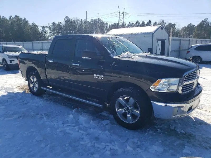 2014 RAM 1500 SLT  