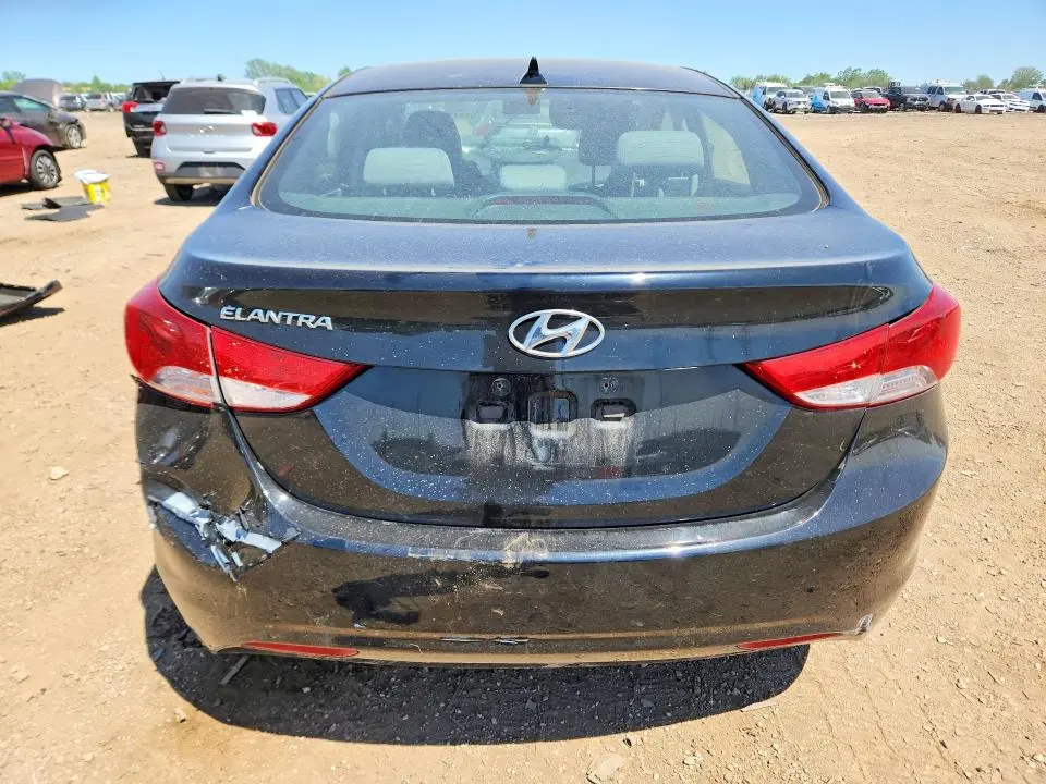 2013 HYUNDAI ELANTRA GLS  