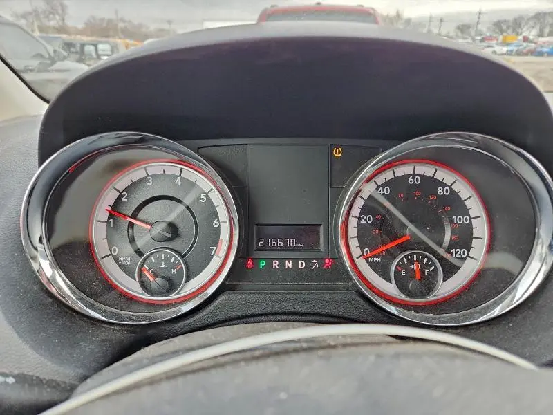 2012 DODGE GRAND CARAVAN SXT  