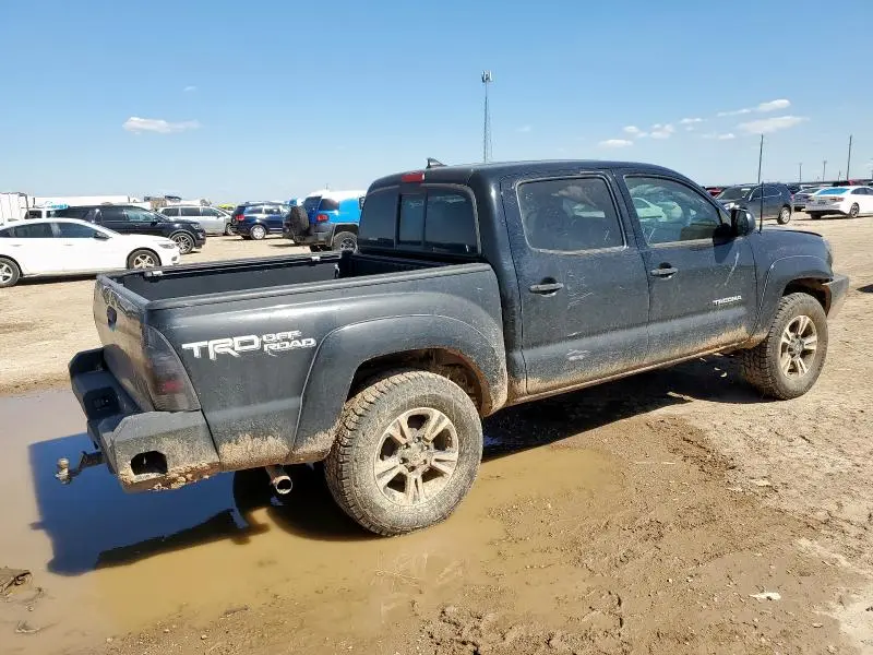 2015 TOYOTA TACOMA V6  