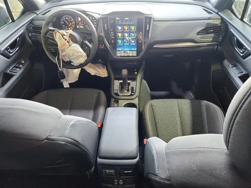 2025 SUBARU FORESTER   