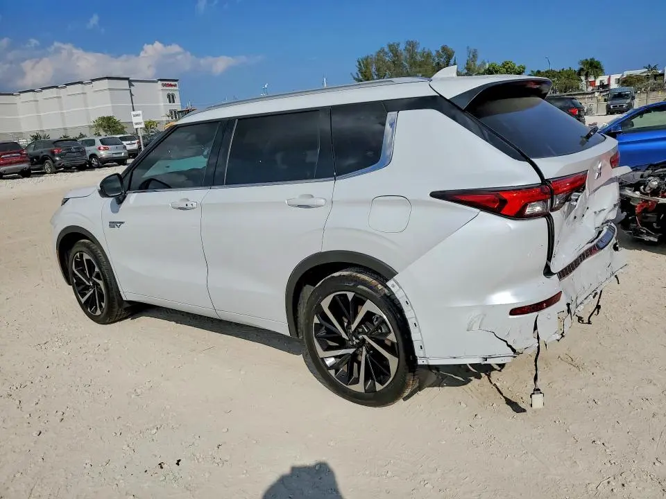 2025 MITSUBISHI OUTLANDER SEL  