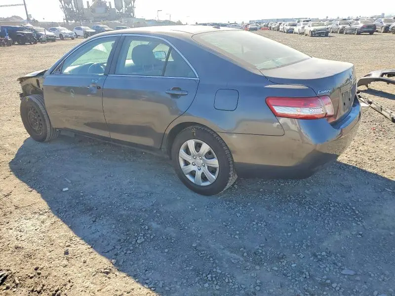2010 TOYOTA CAMRY BASE  