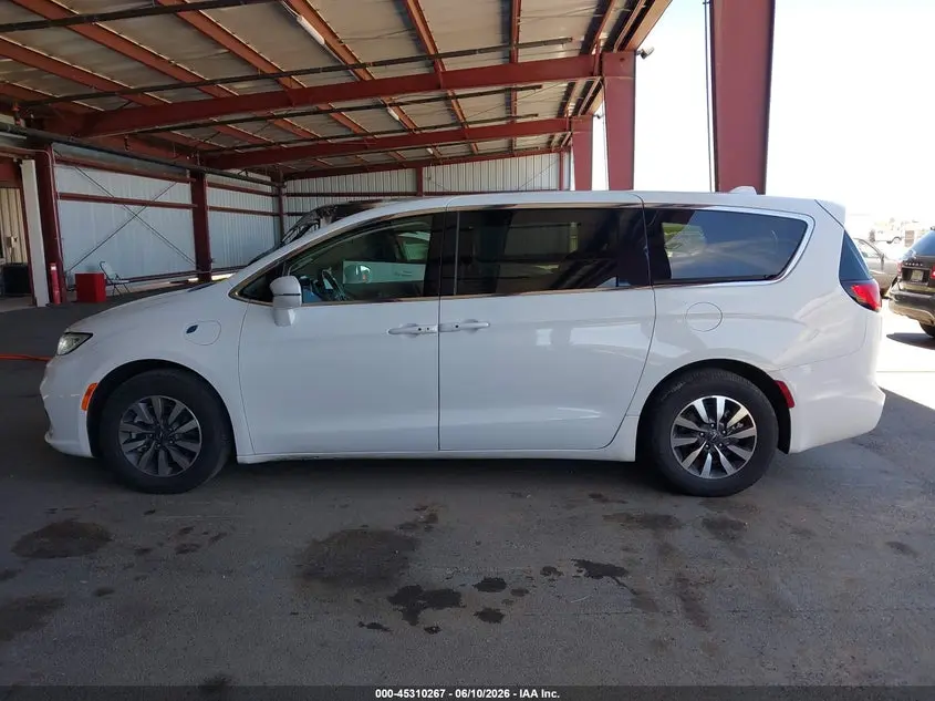 2022 CHRYSLER PACIFICA HYBRID TOURING L