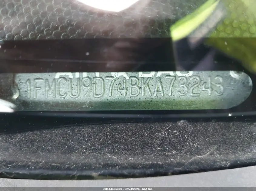 2011 FORD ESCAPE XLT