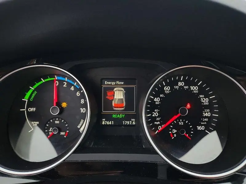 2016 VOLKSWAGEN JETTA HYBRID  