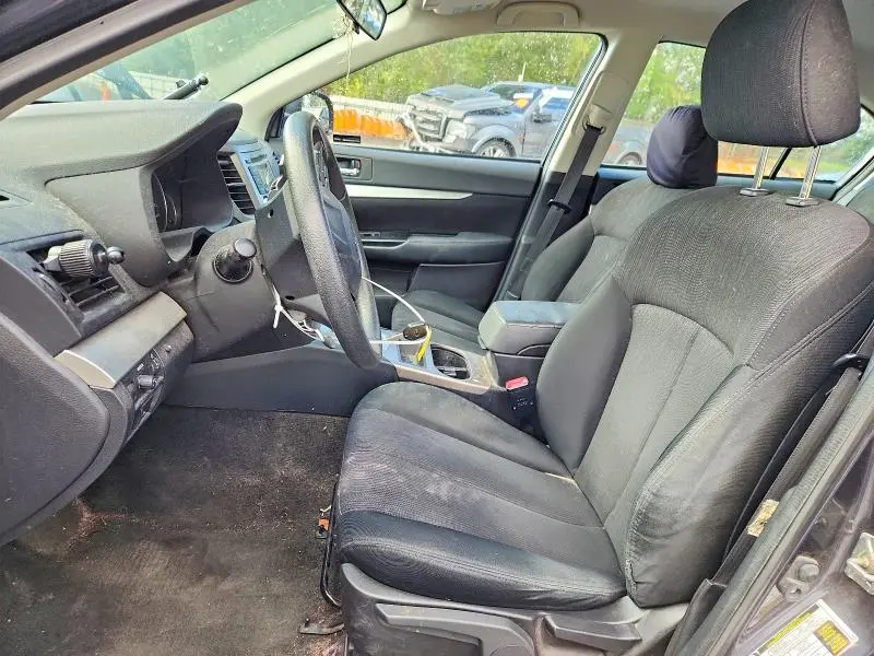2013 SUBARU LEGACY 2.5I  
