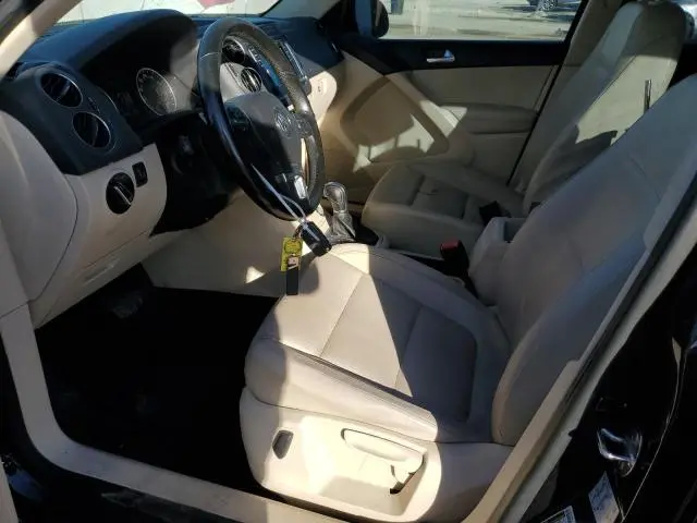 2017 VOLKSWAGEN TIGUAN S  