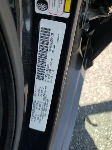 2010 CHRYSLER SEBRING LIMITED  