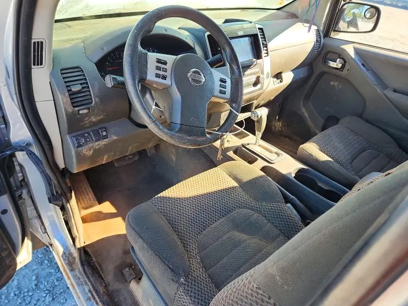 2019 NISSAN FRONTIER SV  