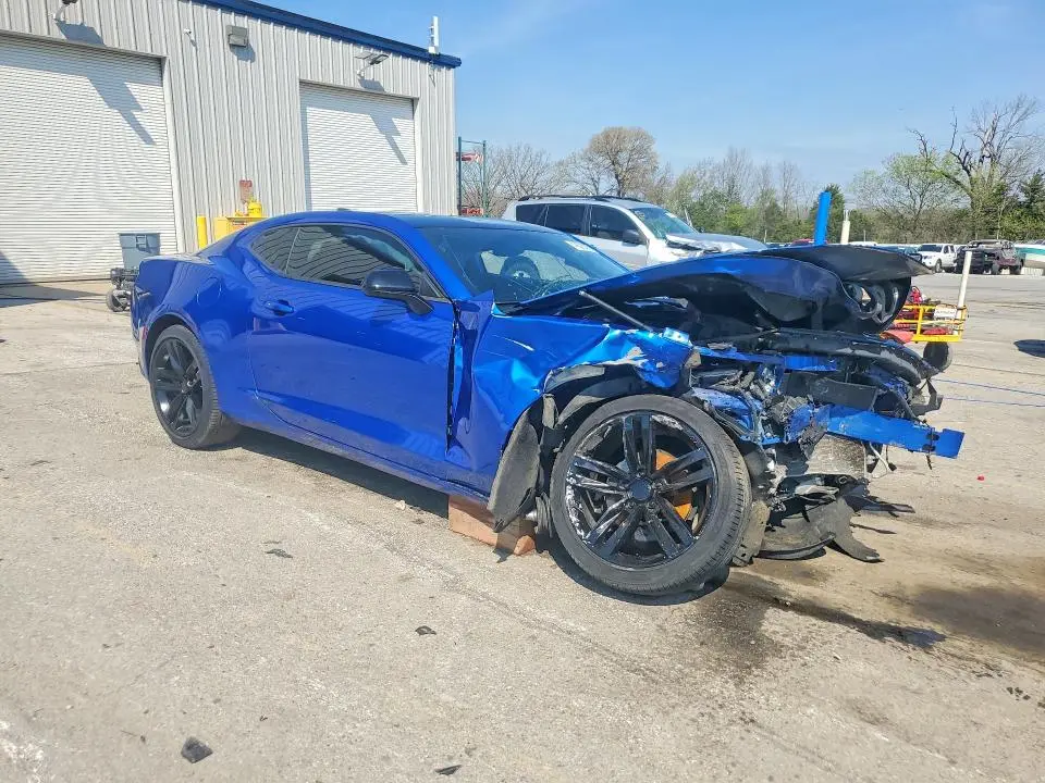 2017 CHEVROLET CAMARO LT  