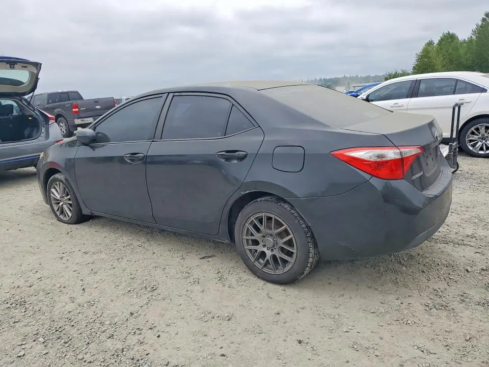 2015 TOYOTA COROLLA LE PLUS  