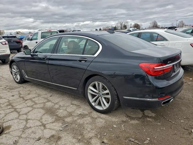 2016 BMW 750 XI  