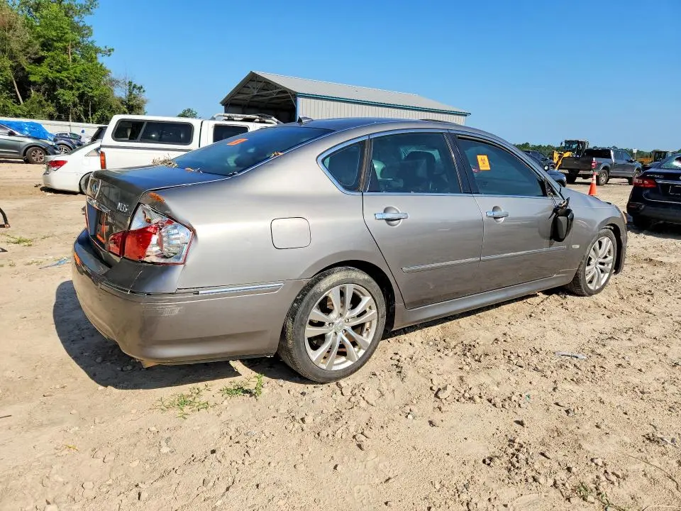 2010 INFINITI M35 BASE  