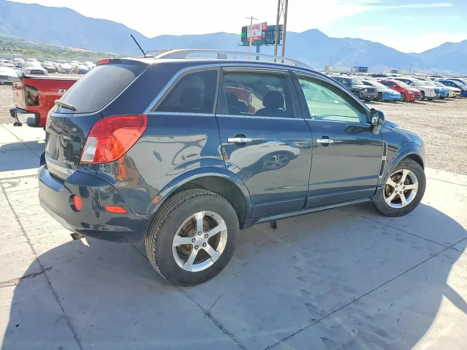2014 CHEVROLET CAPTIVA LT  