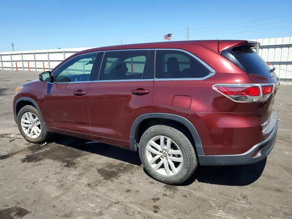 2016 TOYOTA HIGHLANDER LE  