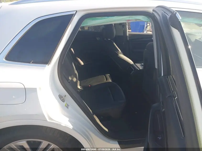 2018 AUDI Q5 2.0T PREMIUM/2.0T TECH PREMIUM