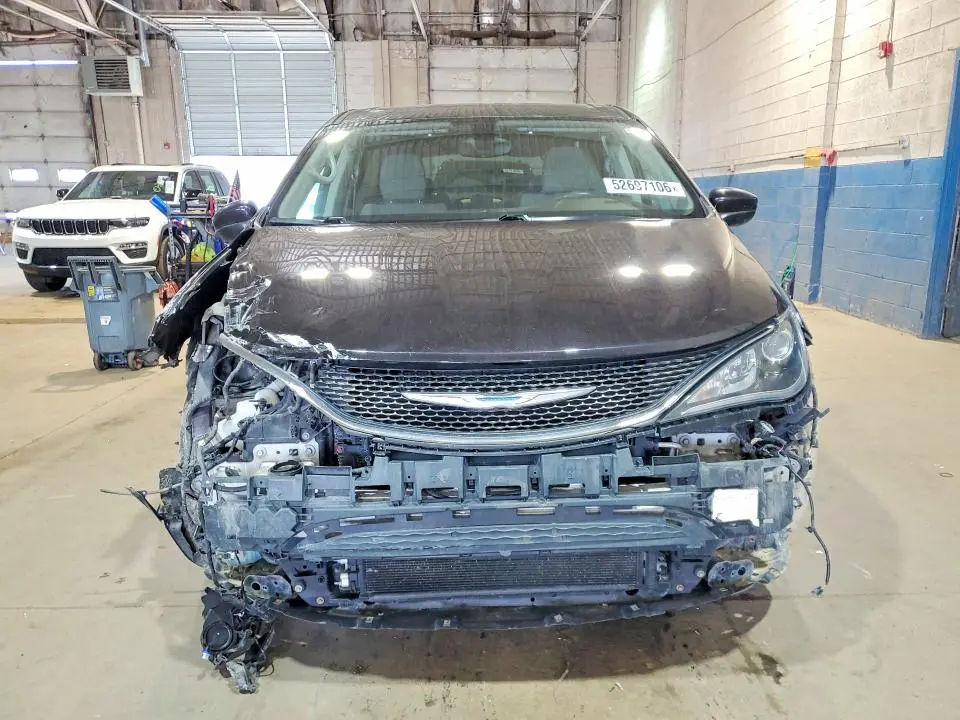 2017 CHRYSLER PACIFICA TOURING L  