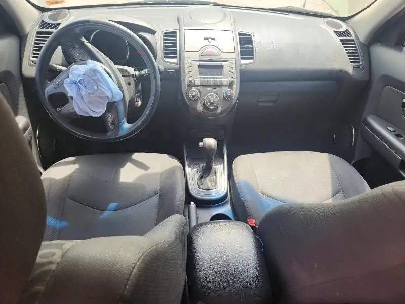2011 KIA SOUL +  