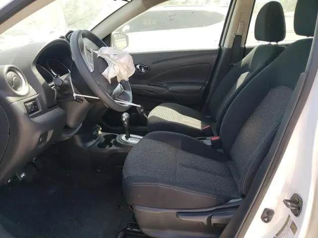 2019 NISSAN VERSA S  