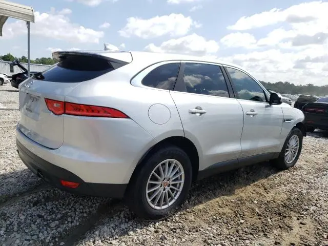 2019 JAGUAR F-PACE   