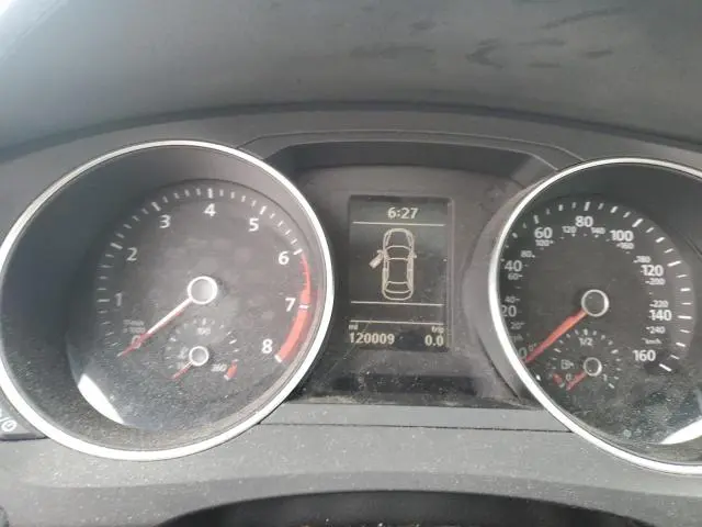 2017 VOLKSWAGEN JETTA SE  