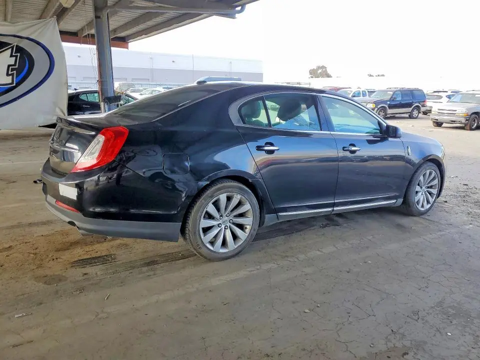2016 LINCOLN MKS   