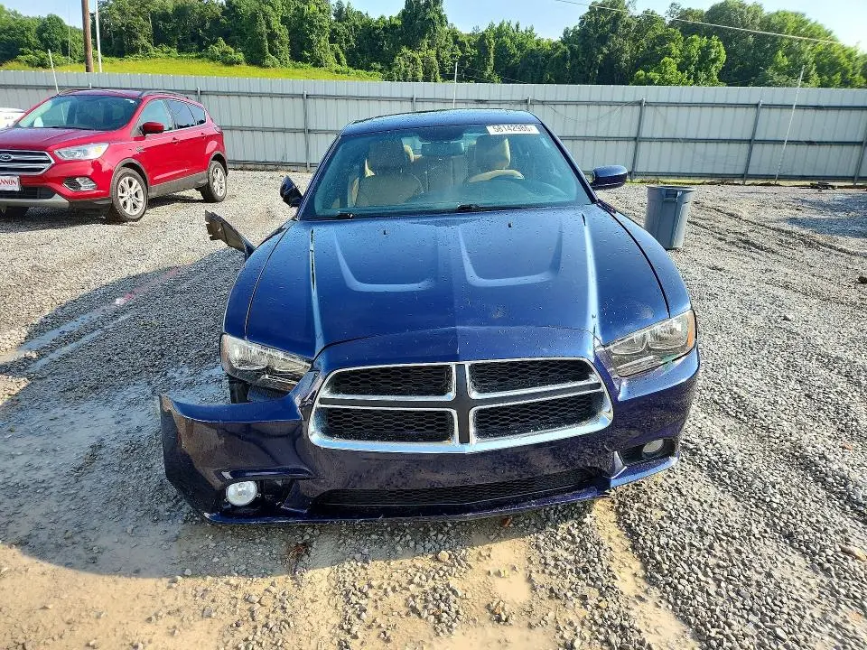 2013 DODGE CHARGER SXT  