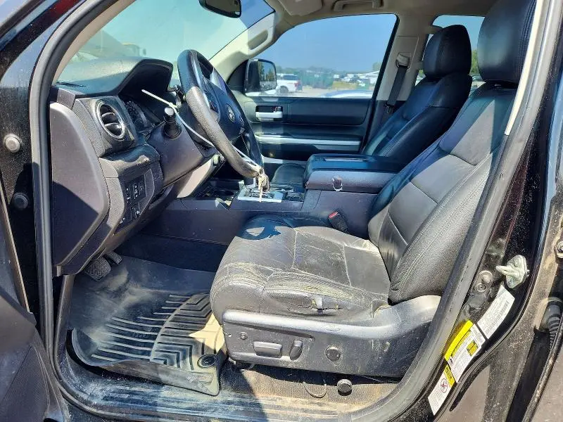 2015 TOYOTA TUNDRA SR5  