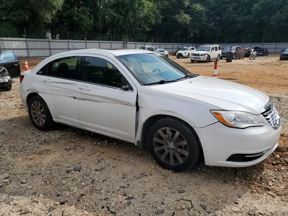 2011 CHRYSLER 200 TOURING  
