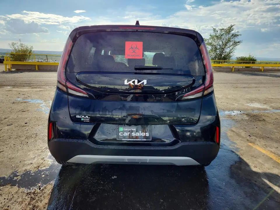 2024 KIA SOUL LX  