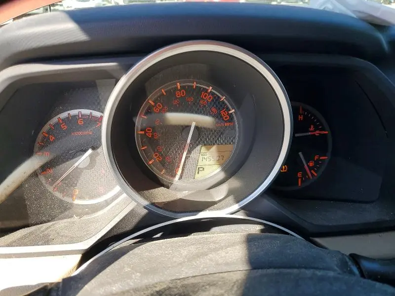 2010 TOYOTA 4RUNNER SR5  