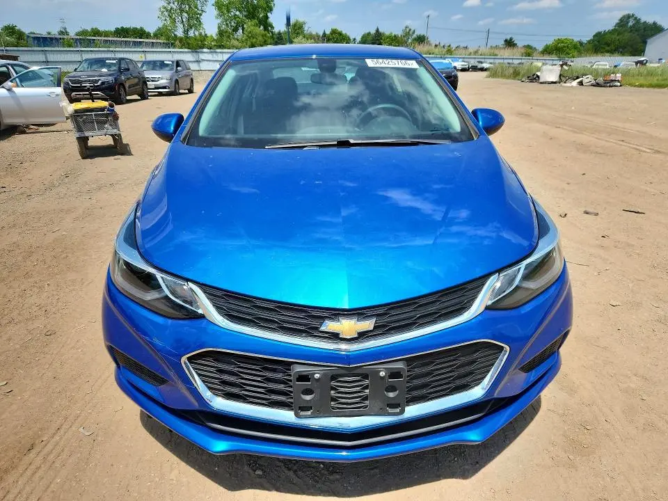 2017 CHEVROLET CRUZE LT  