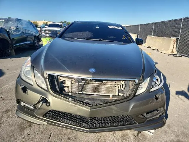 2010 MERCEDES-BENZ E 550  
