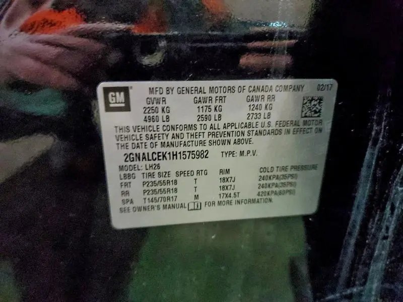 2017 CHEVROLET EQUINOX LT  