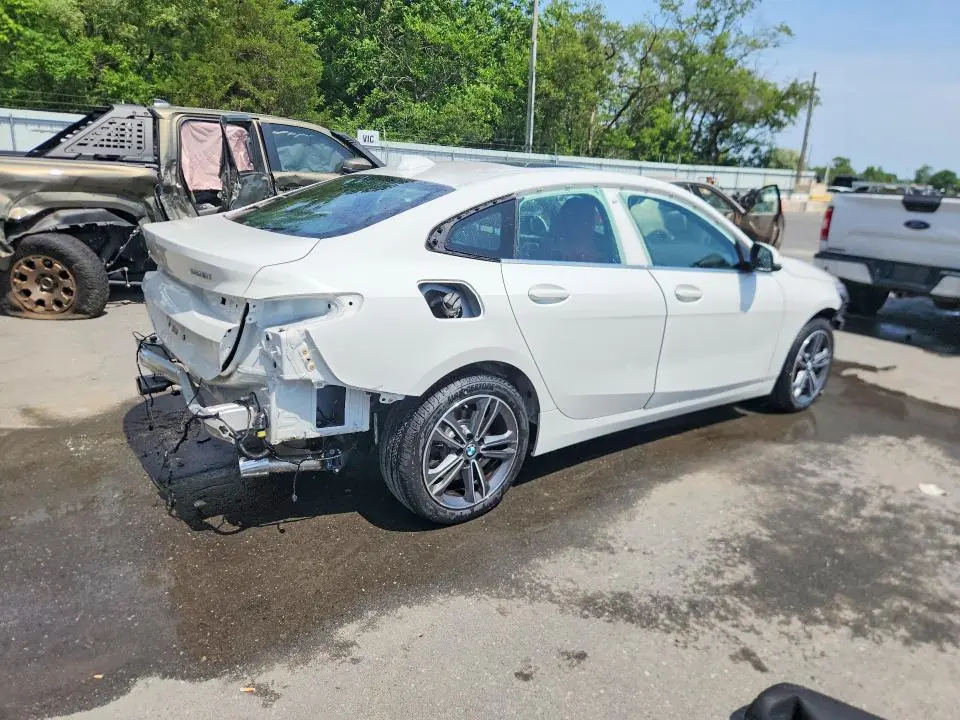 2022 BMW 228XI   