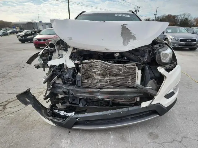 2016 HYUNDAI SANTA FE SE  